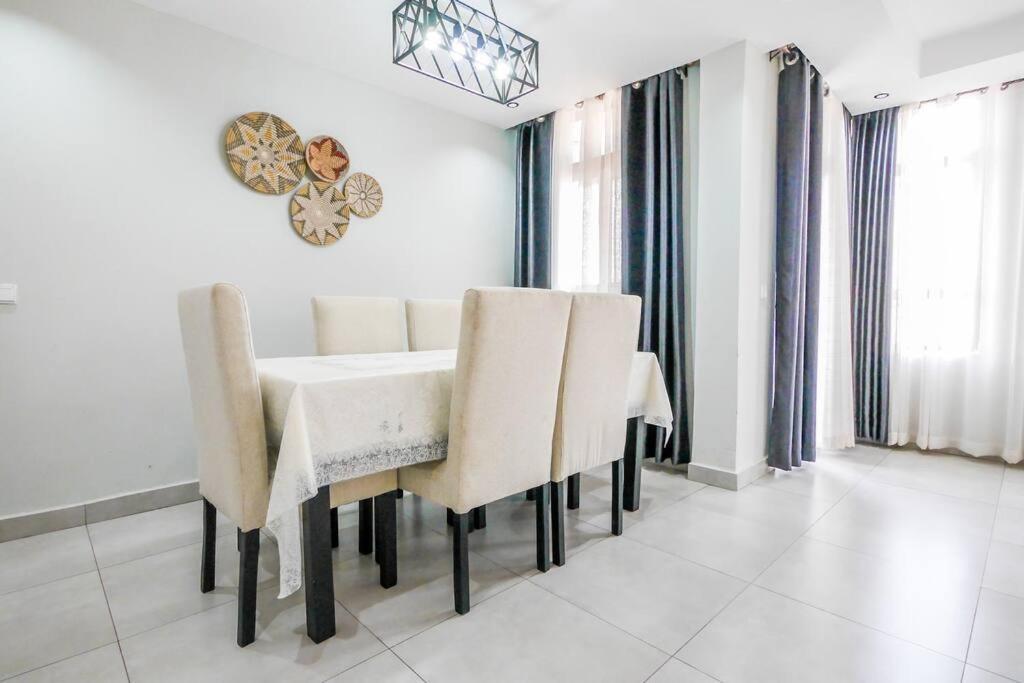 Ultra Modern Apartment In Nyarutarama Kigali Extérieur photo