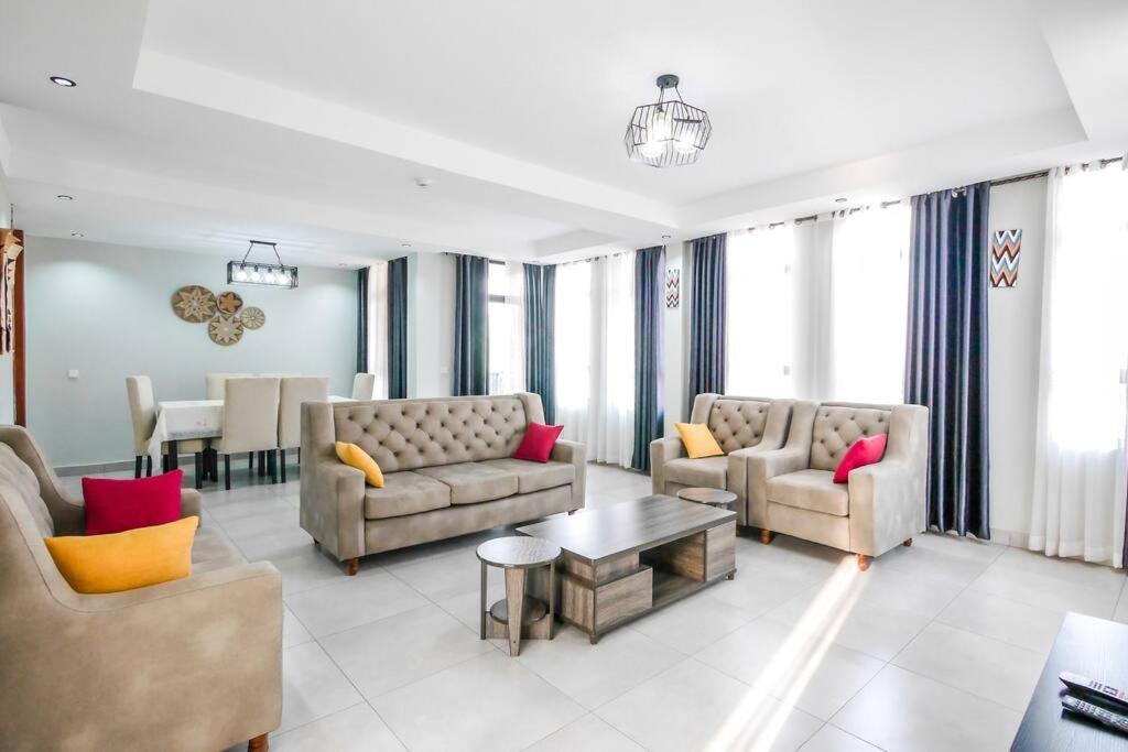 Ultra Modern Apartment In Nyarutarama Kigali Extérieur photo
